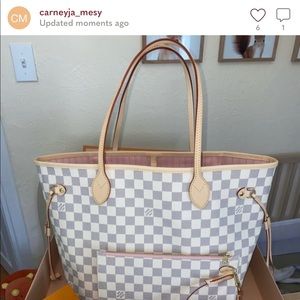REPORT! A kind Poshmark friend of mine found another scammer stealing my photos